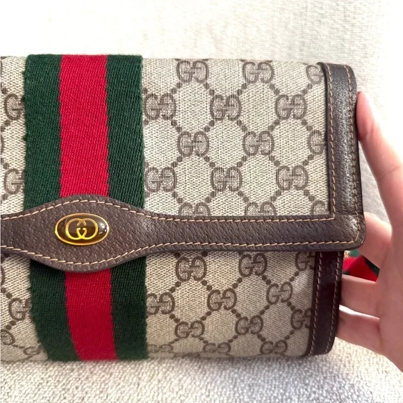 Authentic Gucci clutch converted into a crossbody bag brown monogram canvas - Picture 7 of 16